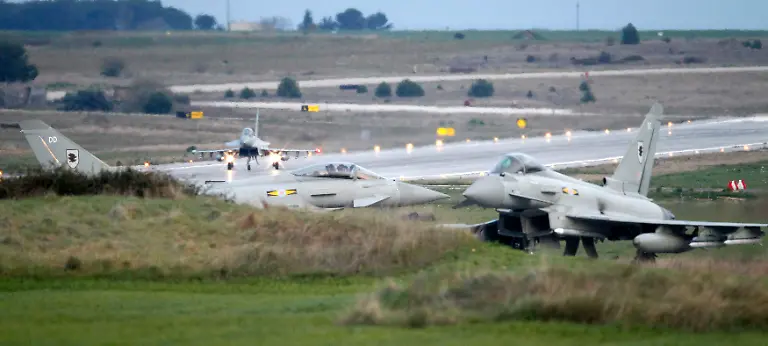 RTR2K5ZZ-eurofighter