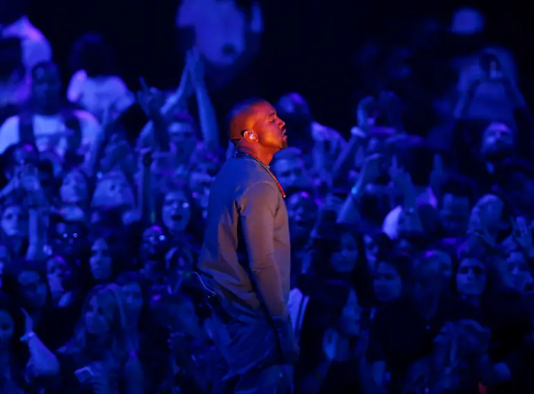 2013-08-26T020549Z-1305650593-TB3E98Q05TFK4-RTRMADP-3-TELEVISION-MTV-VMA-JPG5018535516289497841