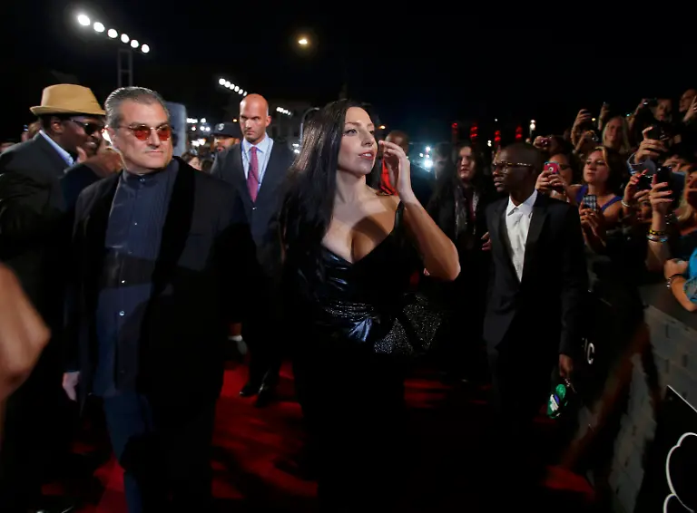 2013-08-26T010920Z-1621844009-TB3E98Q037BHA-RTRMADP-3-TELEVISION-MTV-VMA-JPG1691614706424563396