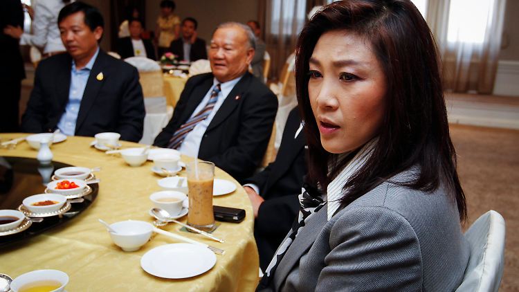 Yingluck setzt auf eine Koalition.