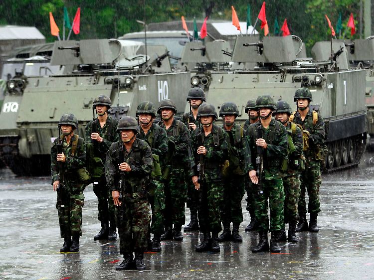 Das Militär tritt in Thailand traditionell selbstbewusst auf.