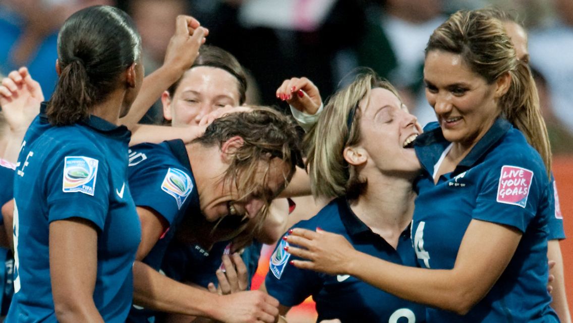 Jubel, Trubel, Heiterkeit: Frankreichs Spielerinnen strotzen vor Selbstbewusstsein.