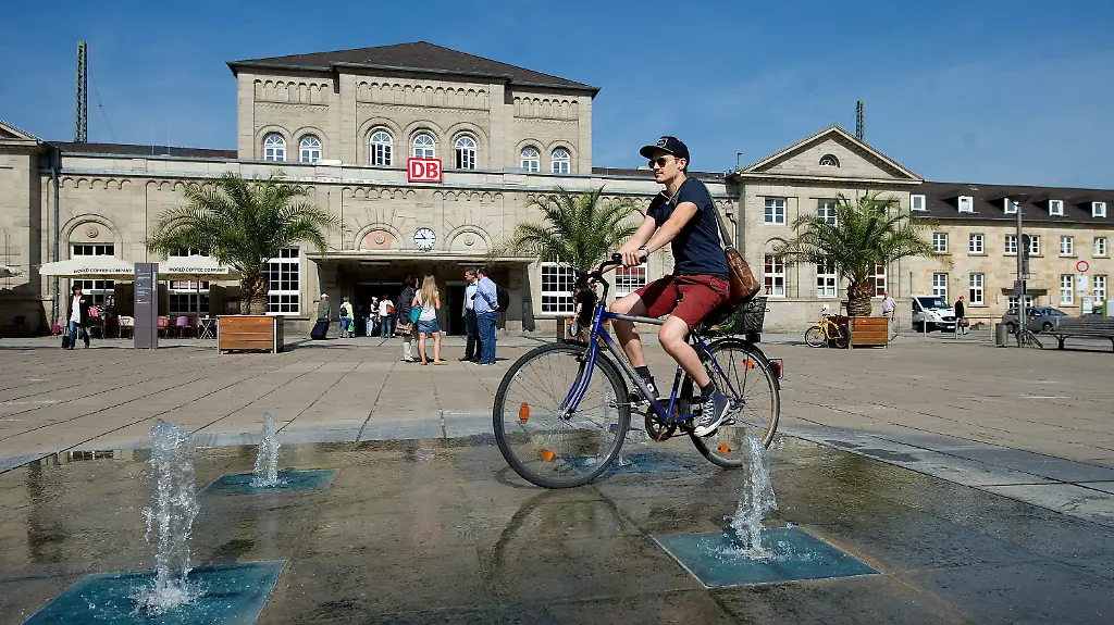 3dj00105-jpg1694881984696280288