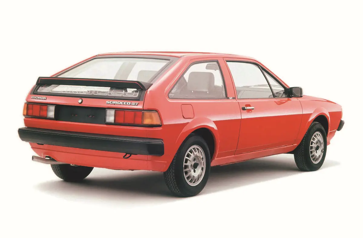 DB2011AU00858-medium