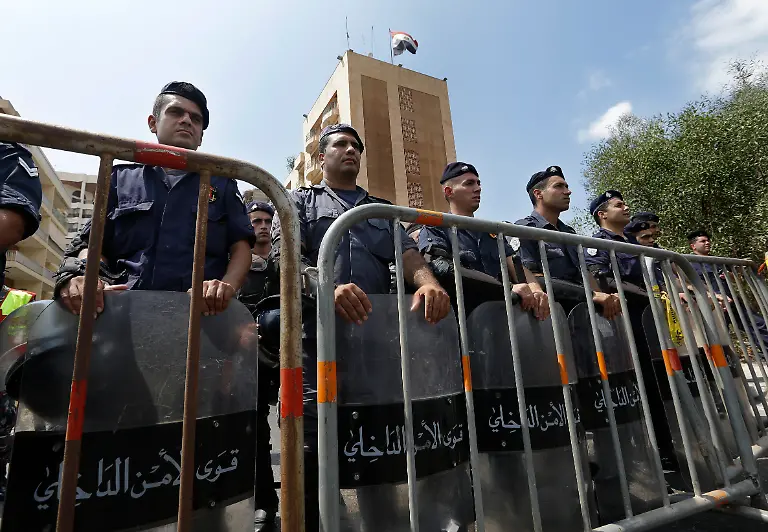 32861C00151D3C92-jpg8399411187133099040