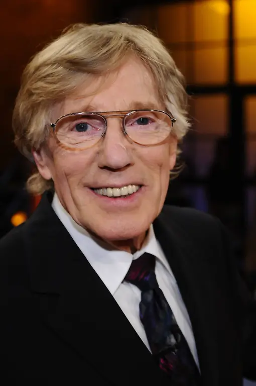 valentinoimago55032086h