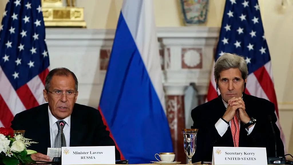 2013-08-09T152653Z-724999620-GM1E9891T1I01-RTRMADP-3-USA-RUSSIA-JPG7556889574076106833