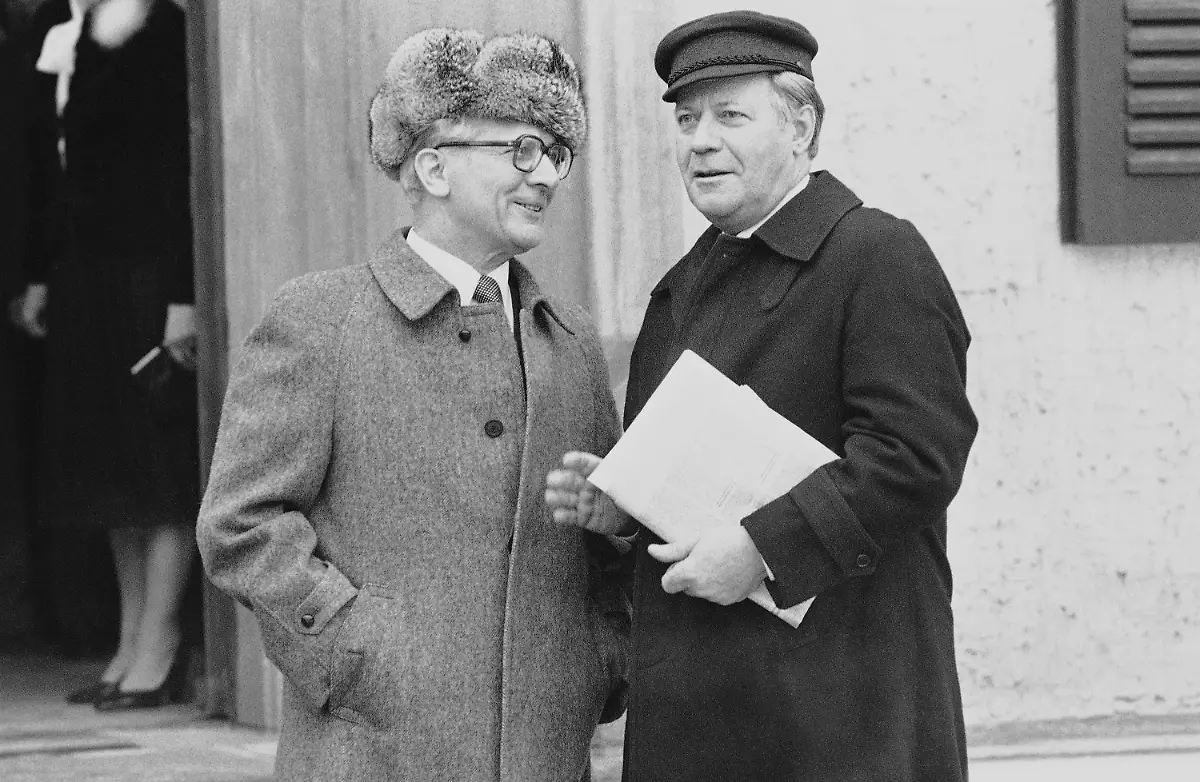 schmidt-honecker-121981