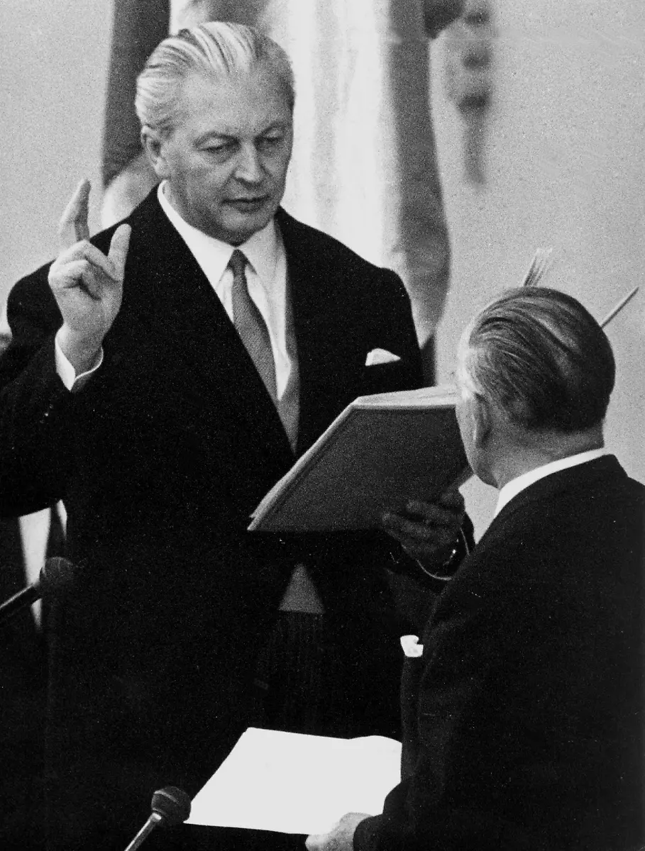 Kiesinger-Gerstenmaier-Amtseid-1966