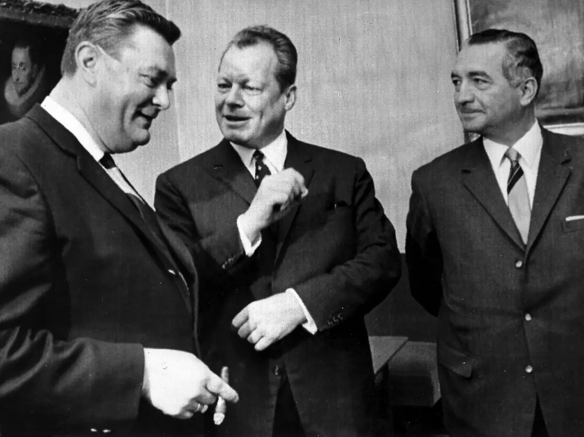 Kiesinger-Brandt-FDP-Minister-16111966