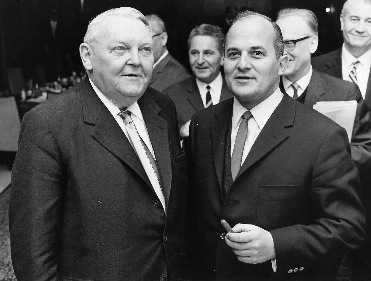 Erhard-Barzel-021966