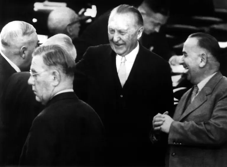 Adenauer-1957