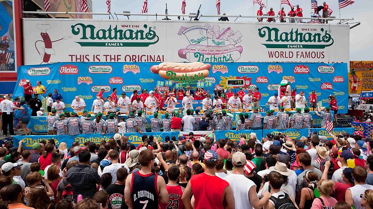 Tolle Kulisse im New Yorker Vergnügungspark Coney Island.