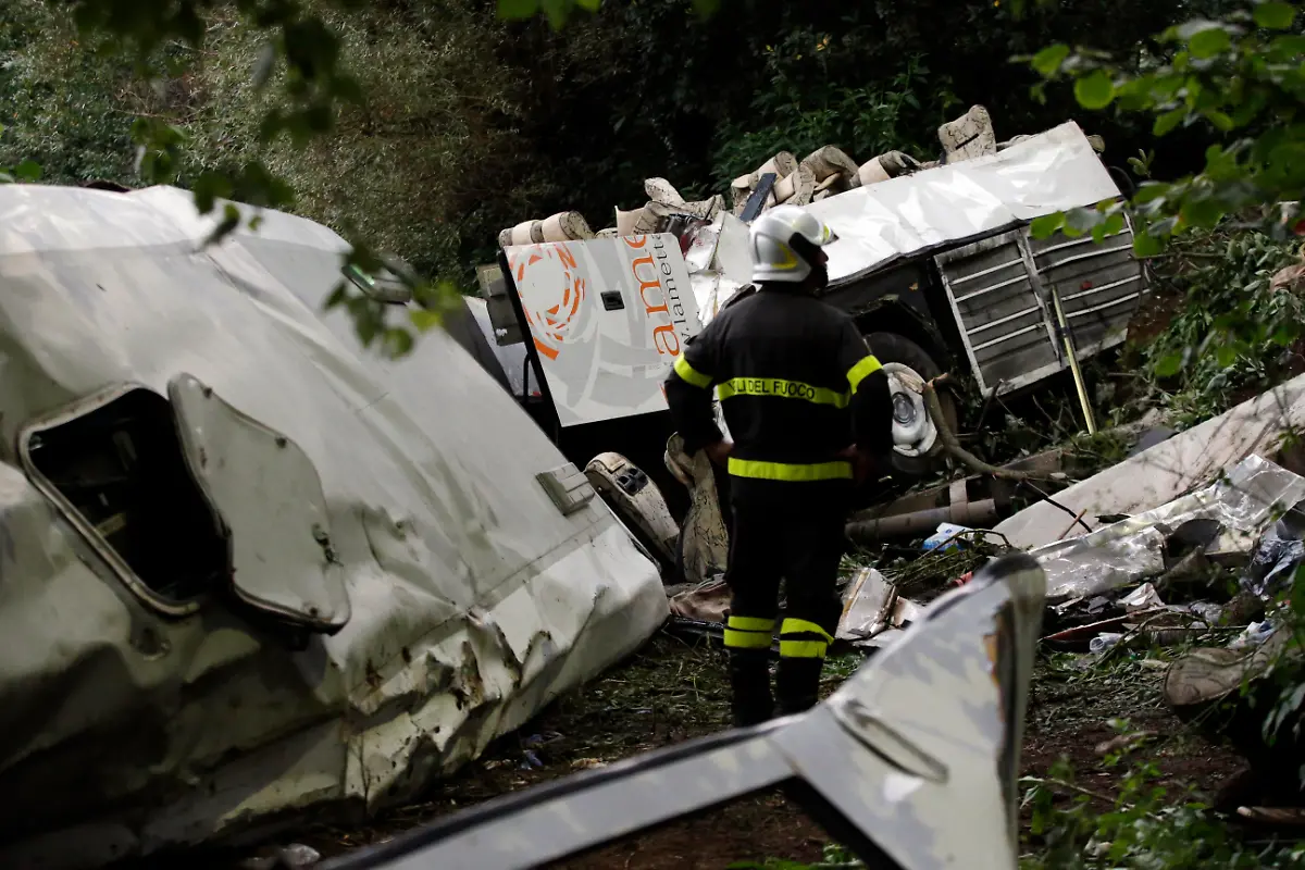 3285FA001BD2708A-jpg1828598935142291356