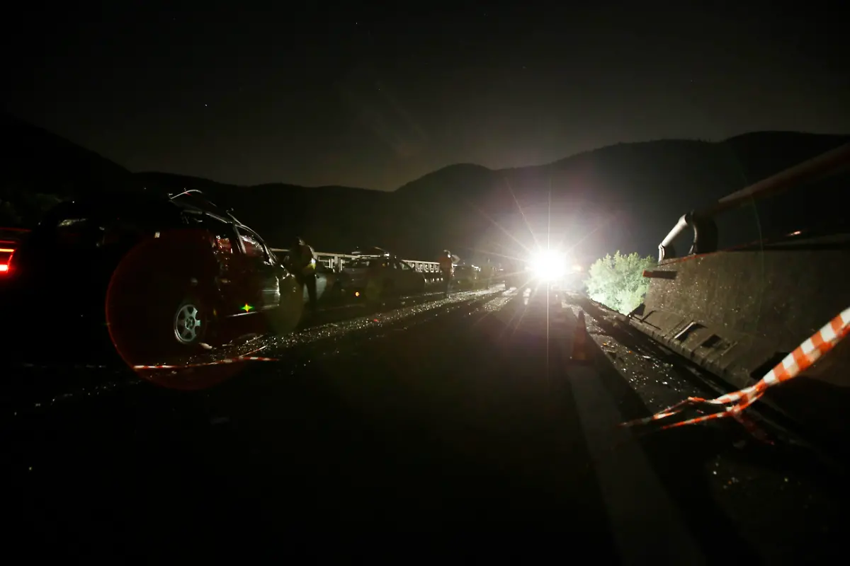 3285FA00E507BB06-jpg5648913952630355769