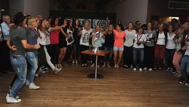 3d2n2750-jpg3246236313289752499