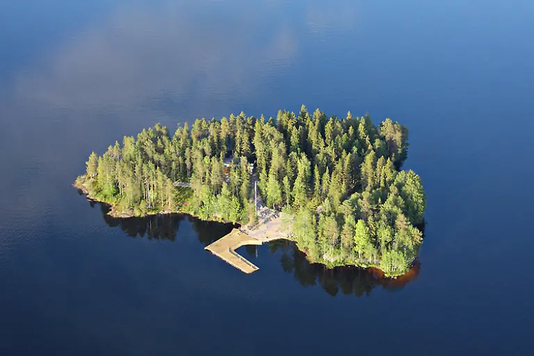 the-aateli-island-finland