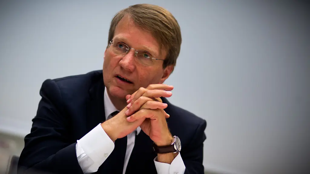 3cyf2143-jpg7275682166436512687