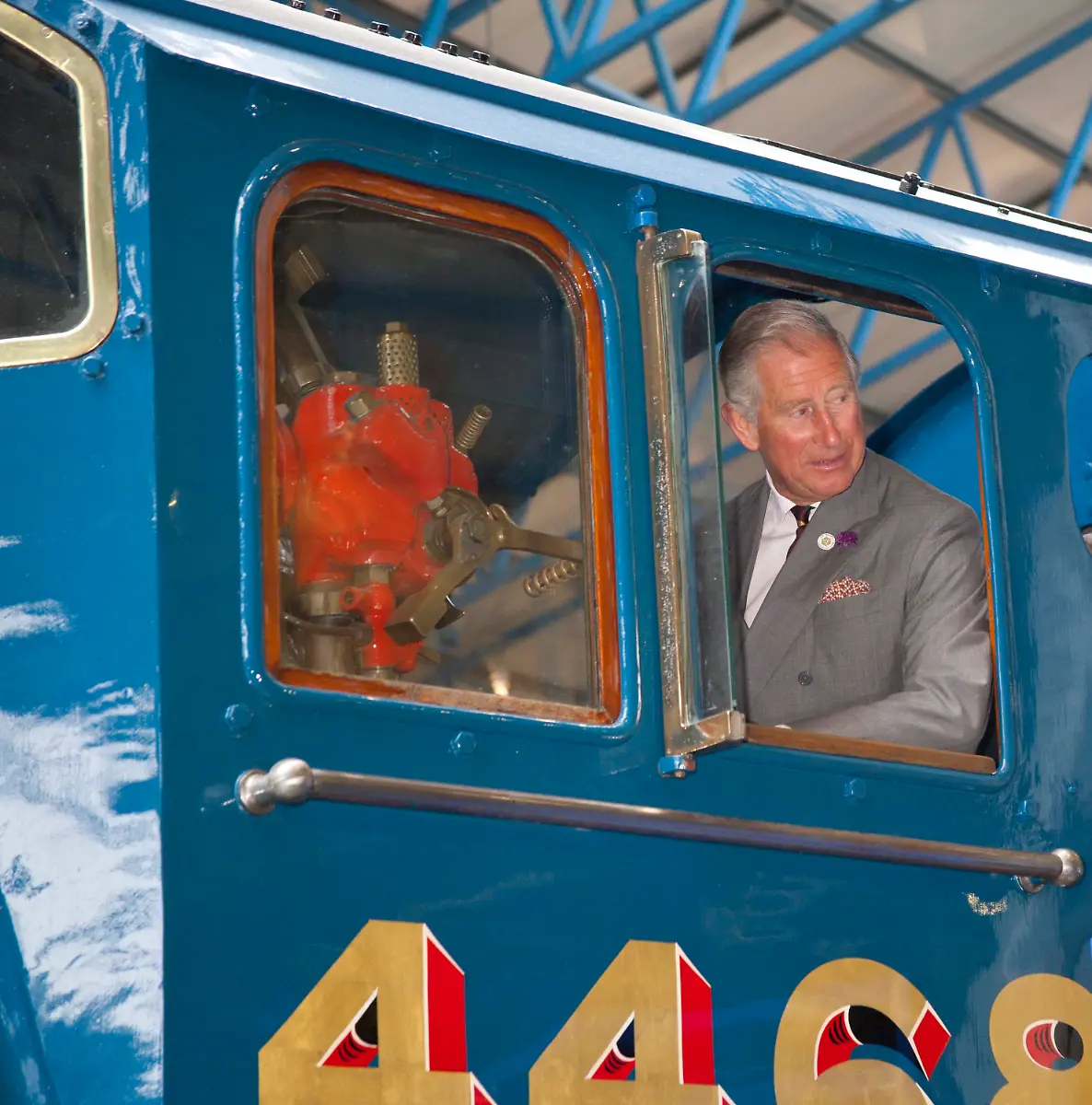 3cyi3641-jpg1809488772090259270