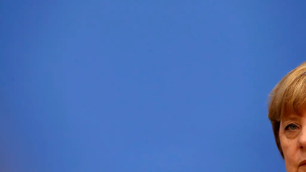 2013-07-19T091353Z-410976730-LR2E97J0PMUZ4-RTRMADP-3-GERMANY-MERKEL-JPG7347157993029387649