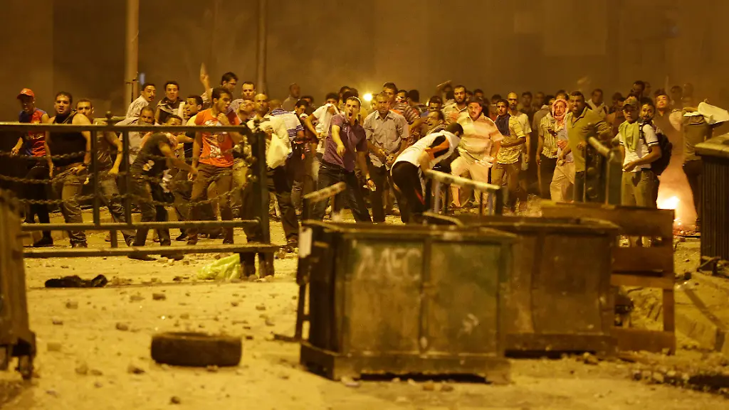 3285E00079377A02-jpg7935982845225306578