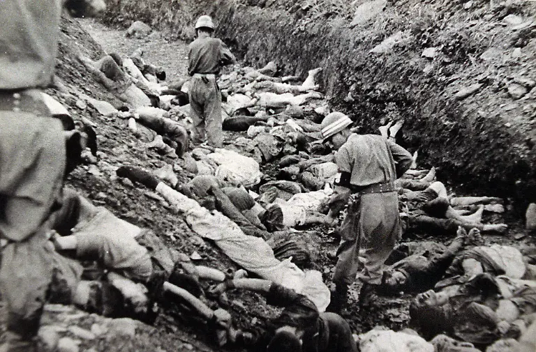 42-Exekution-politischer-Gefangener-durch-den-Norden