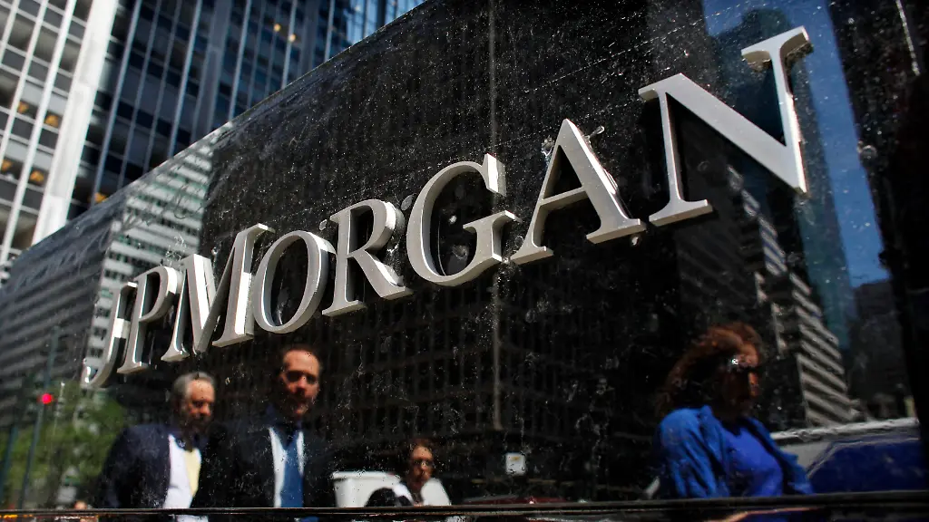 2013-07-12T125622Z-361616978-TM4E97B1DQ101-RTRMADP-3-JPMORGAN-RESULTS-JPG1564391643995960156