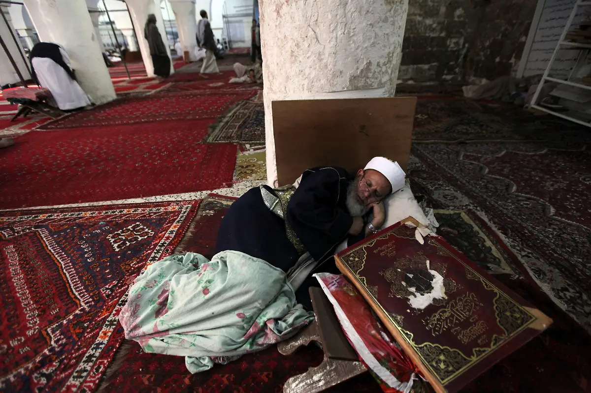 2013-07-10T183658Z-1043675234-GM1E97B071E01-RTRMADP-3-YEMEN-JPG934807541443003960