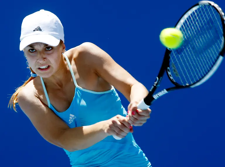 lisicki-2008-ao-hit