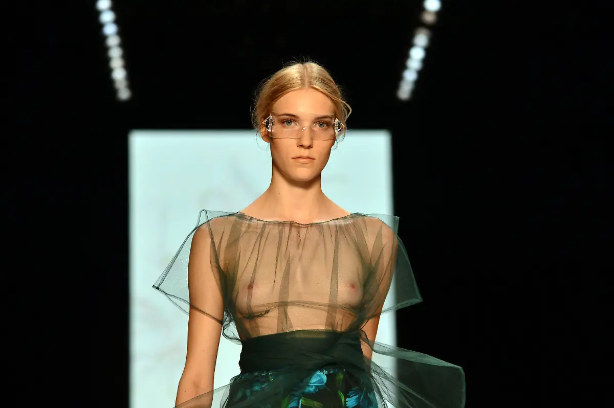 3clv5021-jpg1730207461468559644