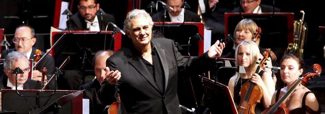Placido Domingo fordert eine nicht öffentliche Auswahl ohne Bloßstellung.