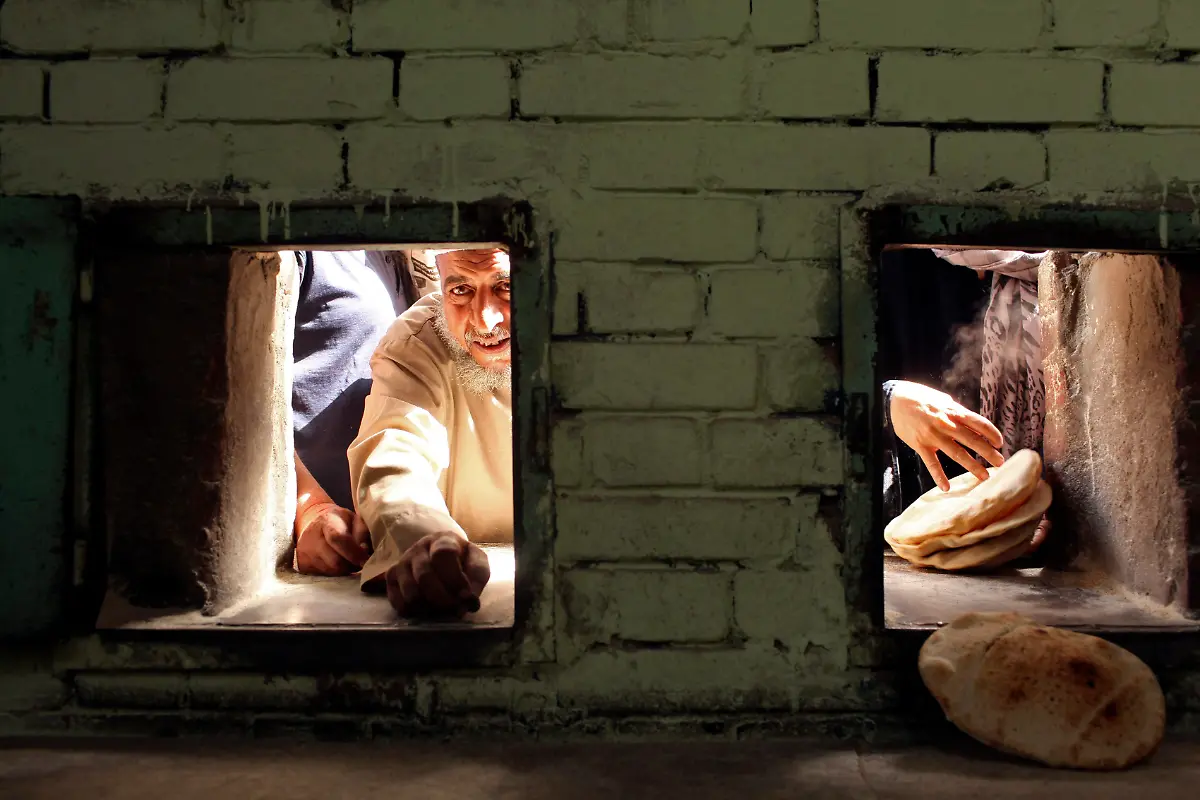 2013-07-03T154505Z-1309082174-GM1E9731TQW01-RTRMADP-3-EGYPT-WHEAT-JPG2598610983453129716