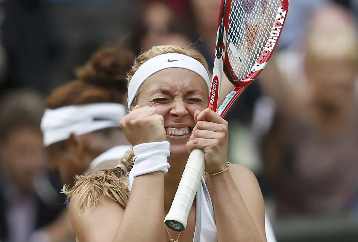 2013-07-01T144955Z-610120823-LR2E971156XHQ-RTRMADP-3-TENNIS-WIMBLEDON-JPG119488351575395899