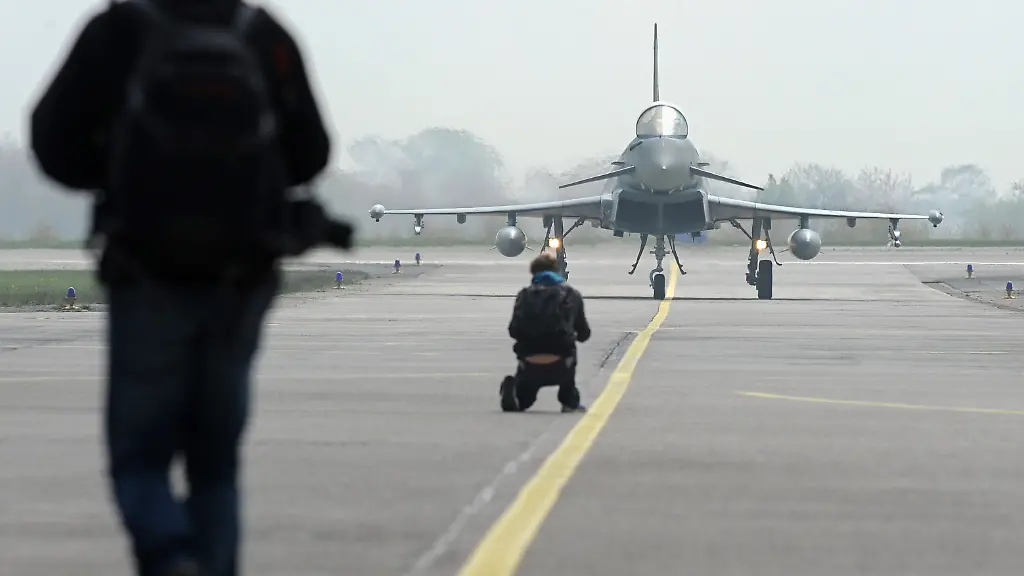 3cg50004-jpg3947895084891433548