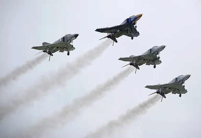 3cih0426-jpg3182514371420353740