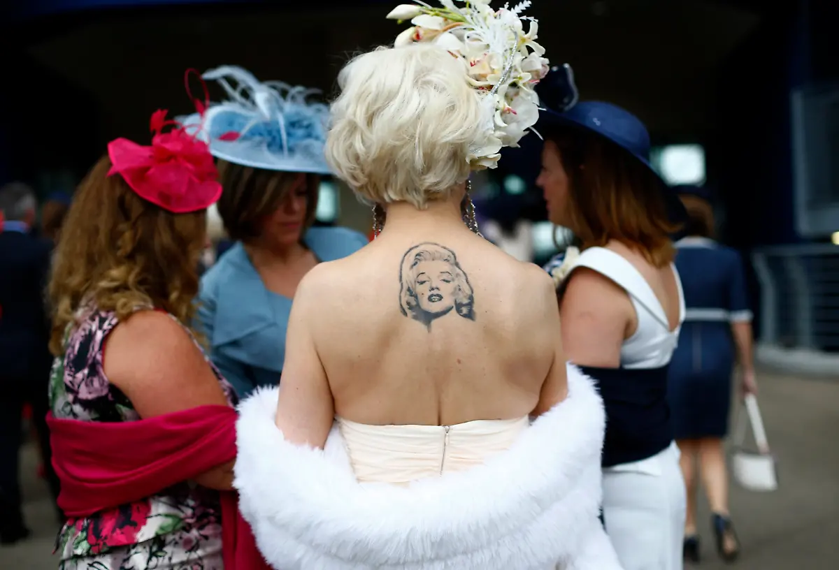 2013-06-20T123548Z-944559681-LM1E96K0YW101-RTRMADP-3-HORSERACING-ASCOT-JPG2906235843868971994