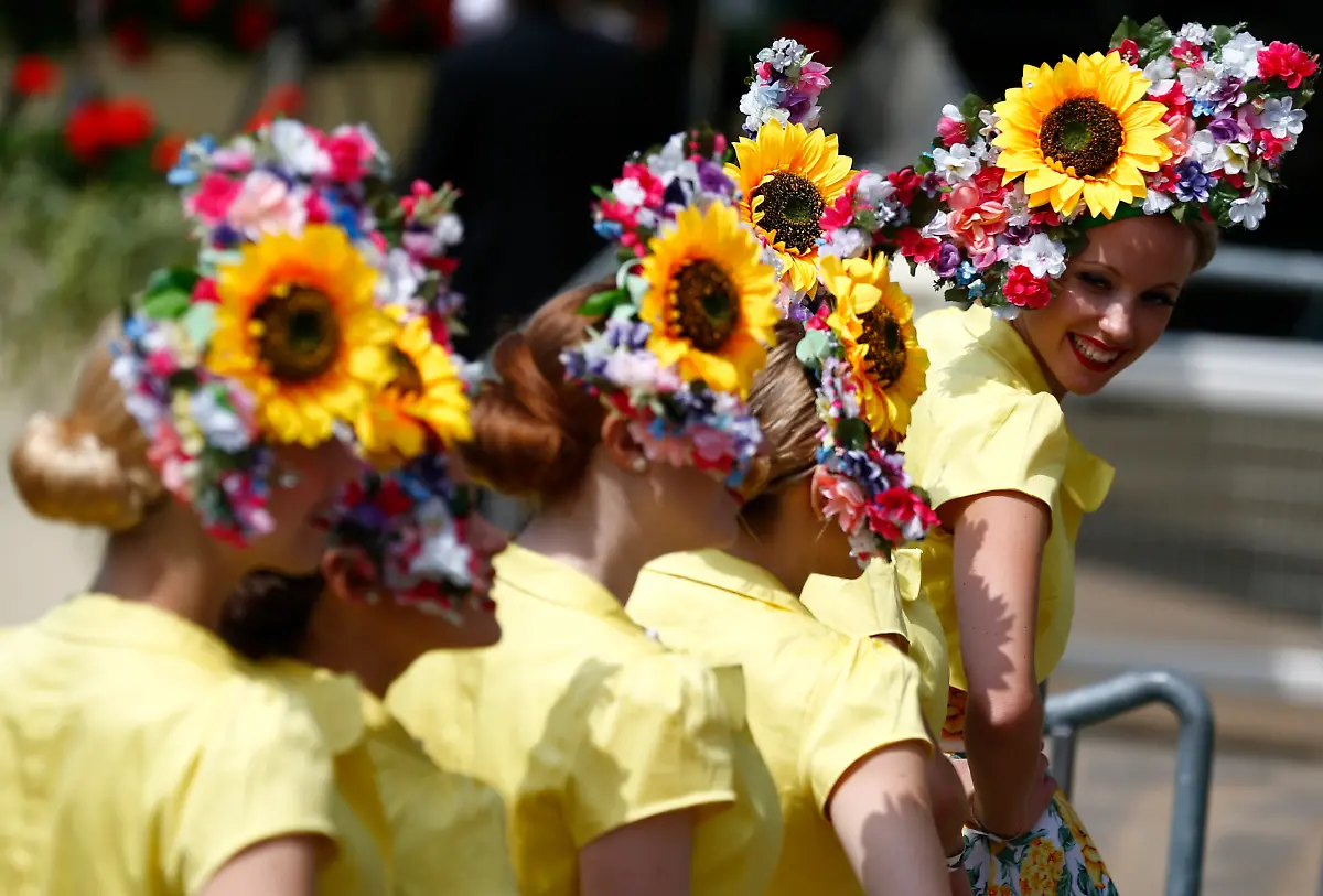 2013-06-19T132839Z-307602453-GM1E96J1NM001-RTRMADP-3-HORSERACING-ASCOT-JPG7940823809118587071