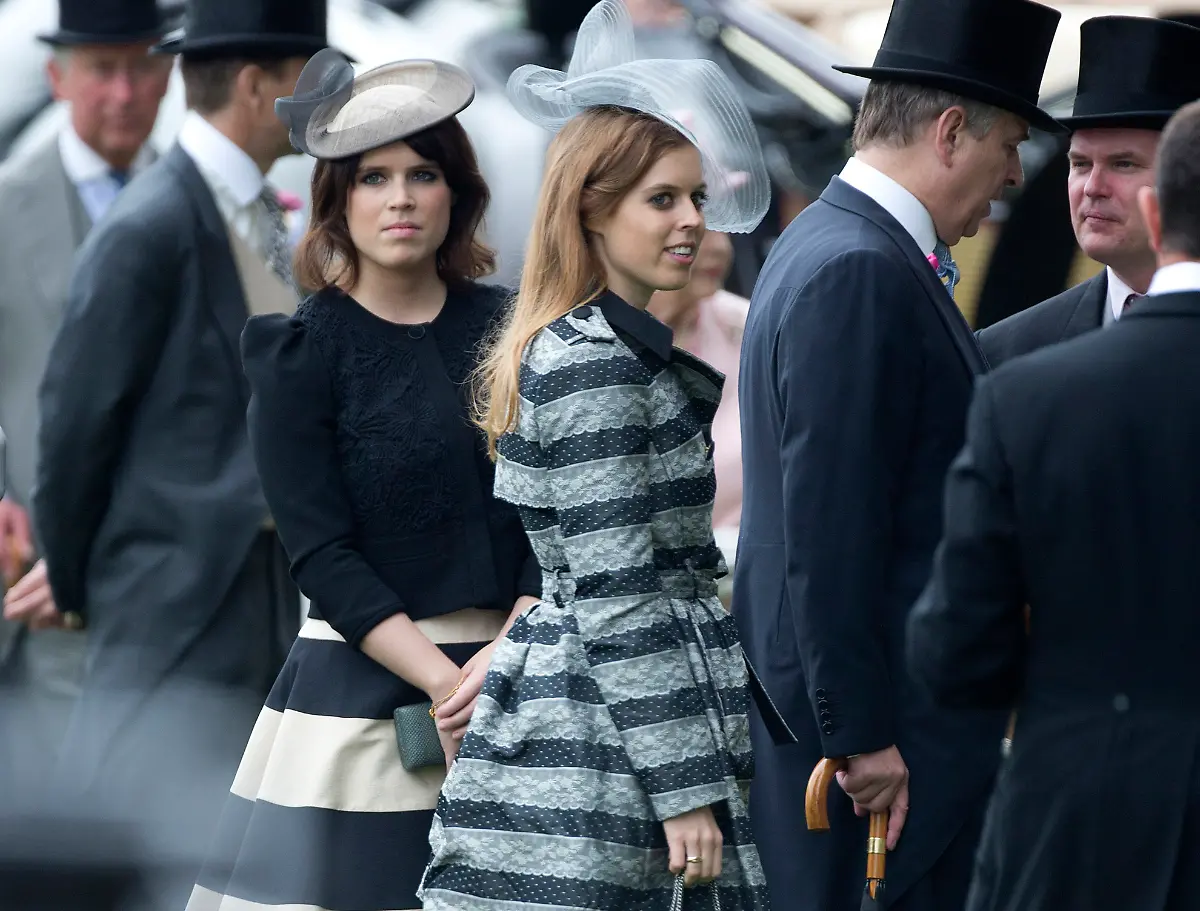 3285A400F405F9A5-jpg8866655426105471379