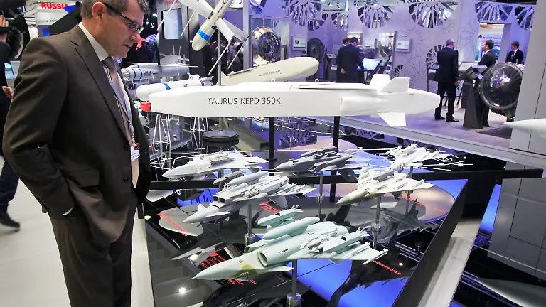 3285A200C7483B27-jpg5332005656191742865