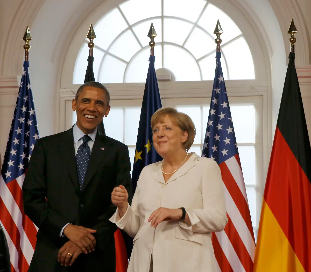 2013-06-19T165919Z-32993390-LR2E96J1B6KSC-RTRMADP-3-OBAMA-BERLIN-JPG2785887136485368580