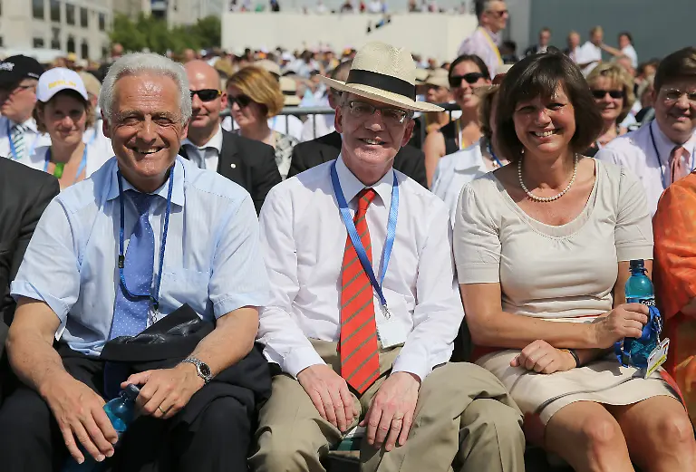 3cbr1357-jpg1293239844669770292