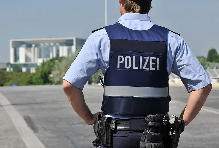 3cbo2348-jpg6857388739030920951