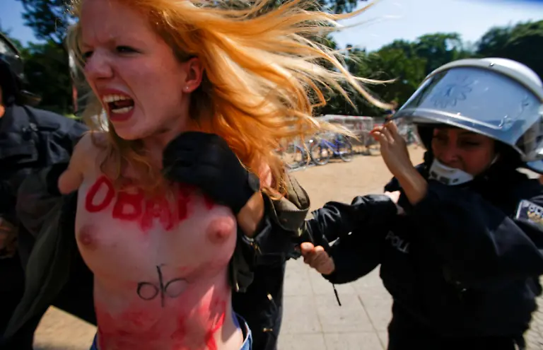 2013-06-19T091826Z-1022864102-LR2E96J0PUFHV-RTRMADP-3-OBAMA-BERLIN-JPG1212012529427513606