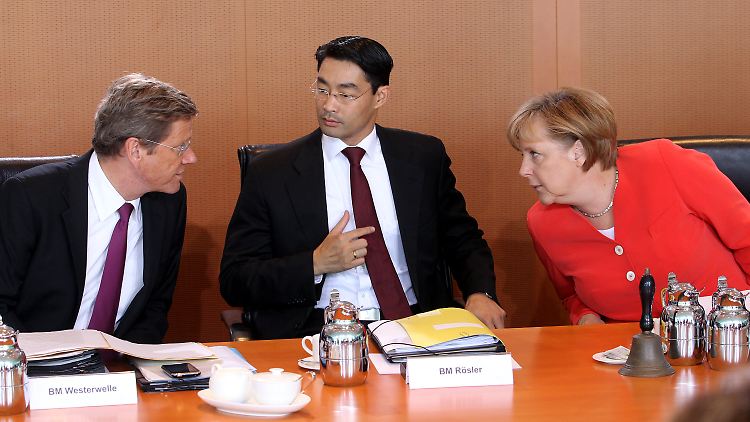 Ersteinmal mussten sich Westerwelle, Rösler und Merkel einigen, nun wollen sie die Länder mit ins Boot holen.