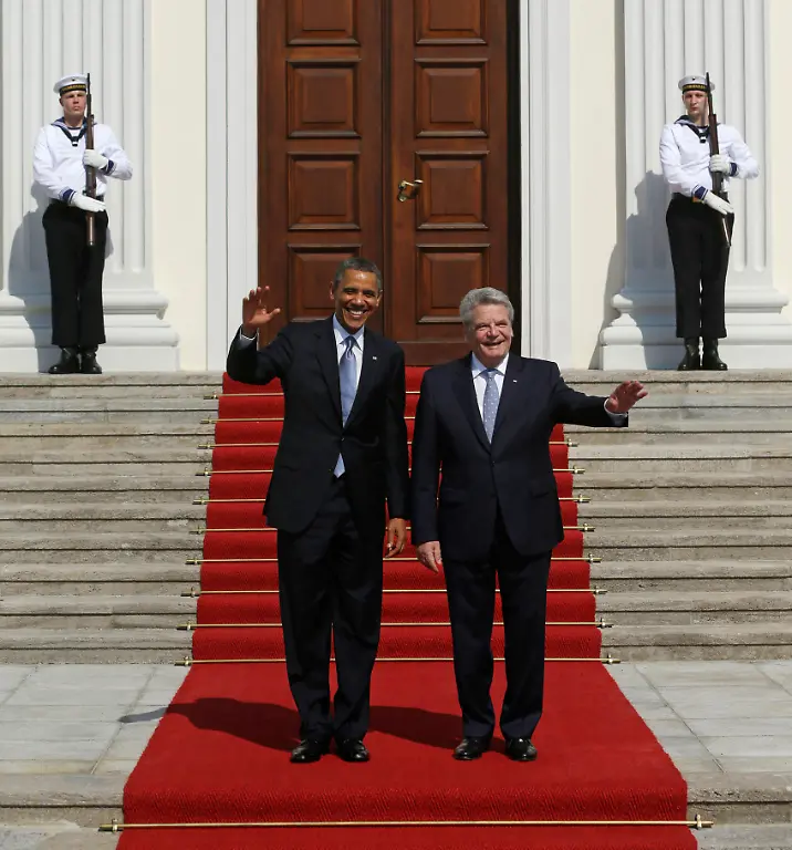 3285A600C3C3855B-jpg7163612704484703591