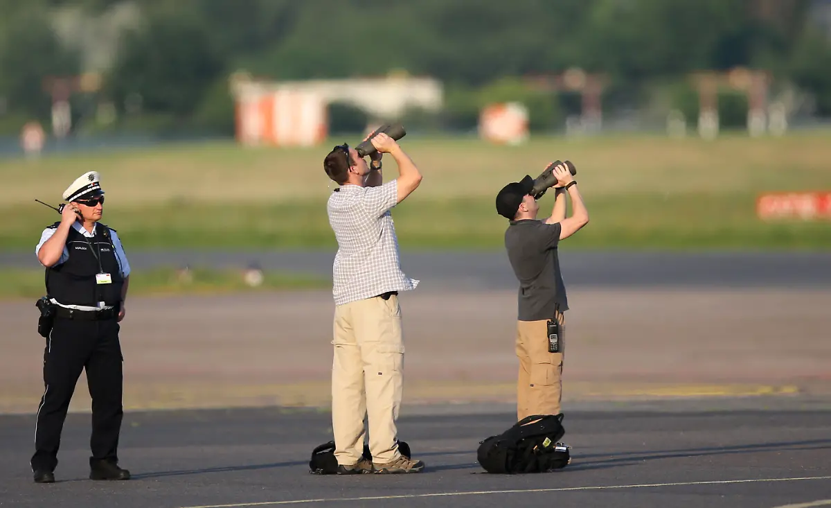 3cb81338-jpg6968211209748951977