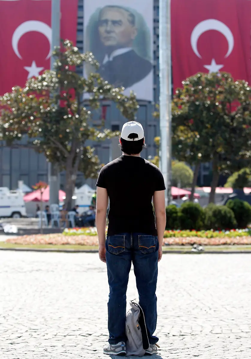 3cay0003-jpg1560954706079078795