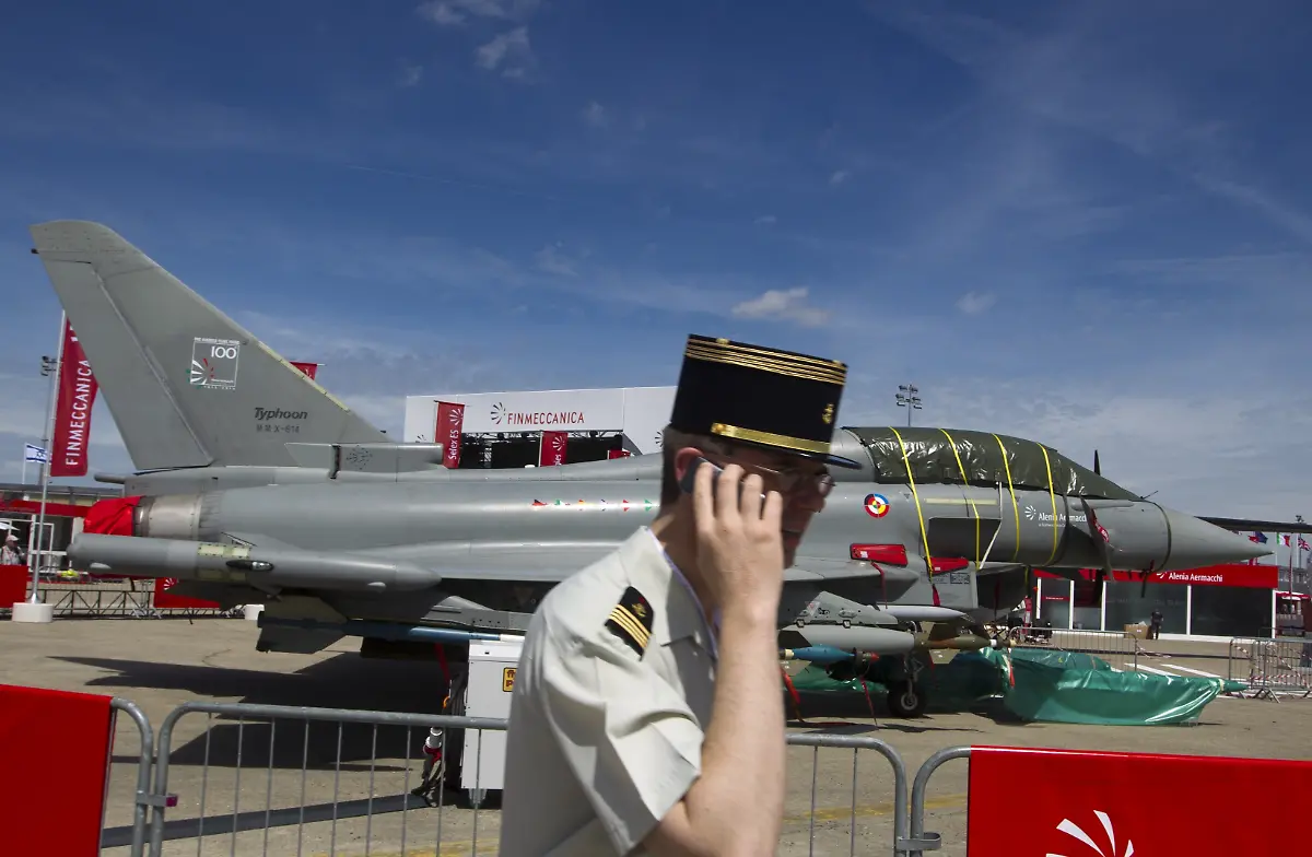 3285A00039F4DD82-jpg1143488503183792583