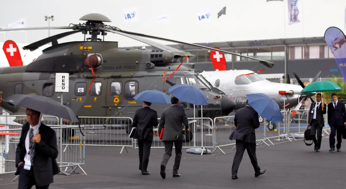 3285A200DE8F9BDD-jpg8486070441339452762