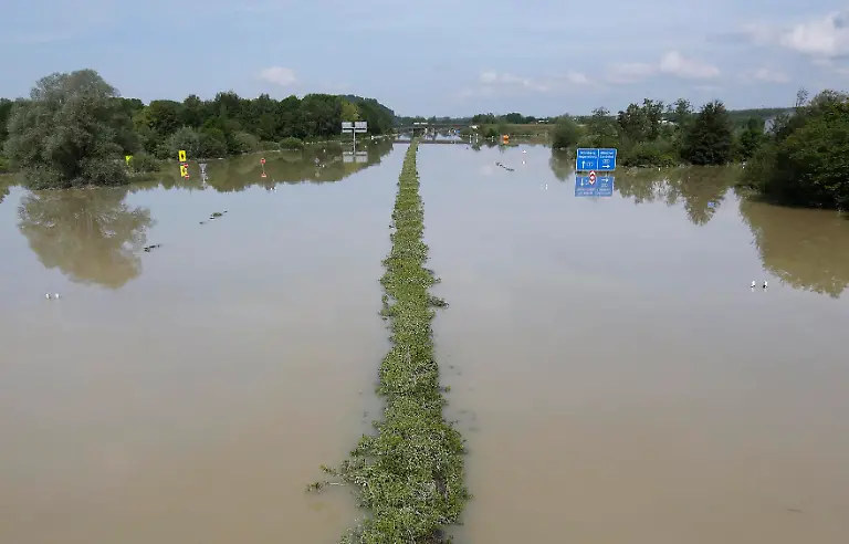 6076292469176232949-1